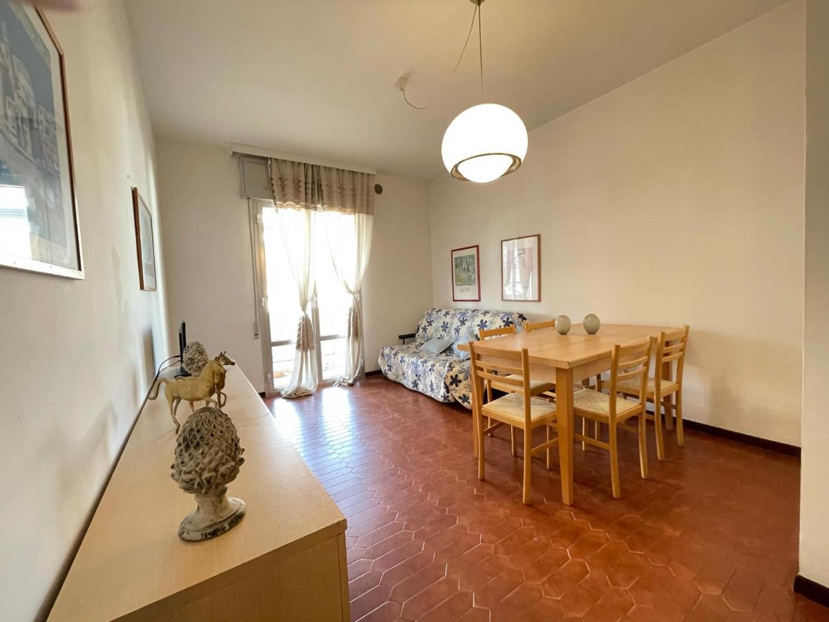 Residence Faro - Walterigato Apartments Solo Per Famiglie 리도 디 예솔로 외부 사진